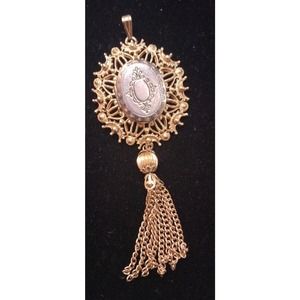 RARE FLORENZA Signed Ornate‎ Gold Tone Victorian Style Locket Pendant